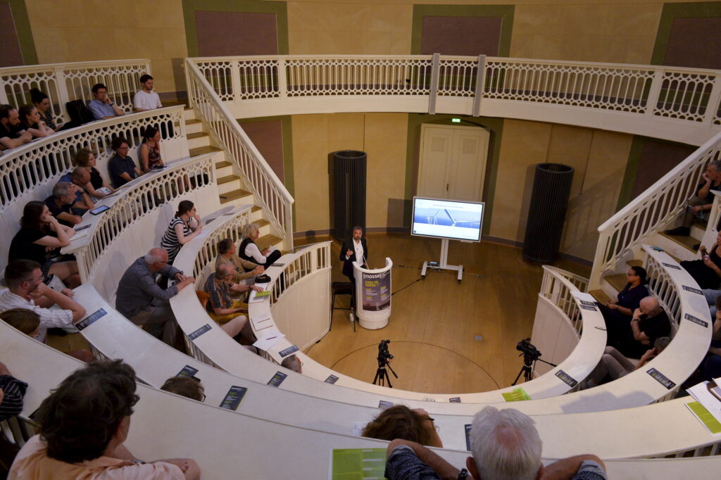 Das Publikum im Tieranatomischen Theater verfolgt den Vortrag von Anders Levermann | Mosse Lecture von Anders Levermann | © Niels Leiser für Mosse Lectures