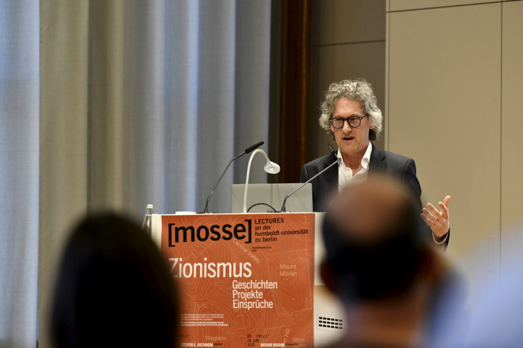 Marc David Baer während seiner Mosse Lecture | Mosse Lecture von Marc David Baer | © Niels Leiser für Mosse Lectures
