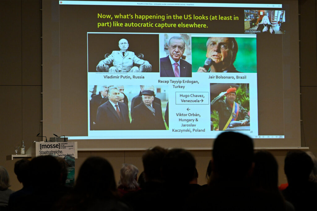 Kim Lane Scheppele spricht über autokratische Machtübernahmen | Mosse Lecture von Kim Lane Scheppele | © Niels Leiser für Mosse Lectures