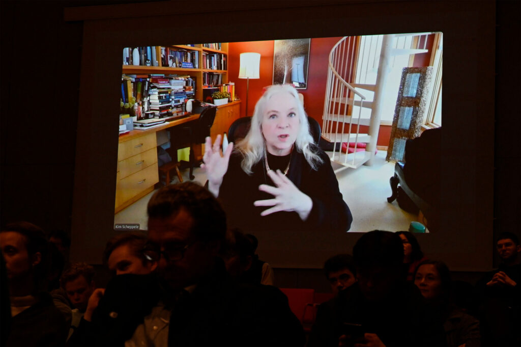 Kim Lane Scheppele Gespräch mit dem Publikum im Senatssaal | Mosse Lecture von Kim Lane Scheppele | © Niels Leiser für Mosse Lectures