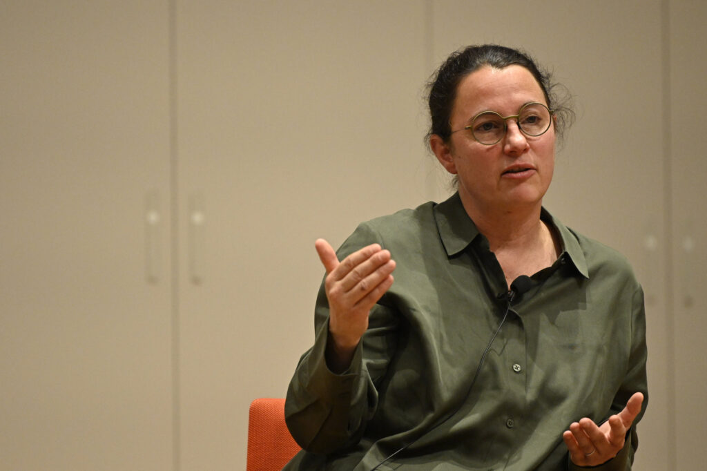 Sabine Müller-Mall im Gespräch mit dem Publikum | Mosse Lecture von Sabine Müller-Mall | © Niels Leiser für Mosse Lectures